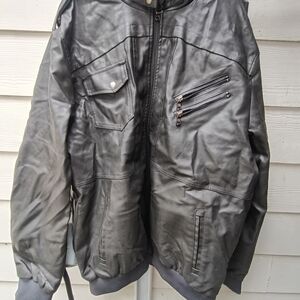 Men's Sleek Black Bomber Jacket